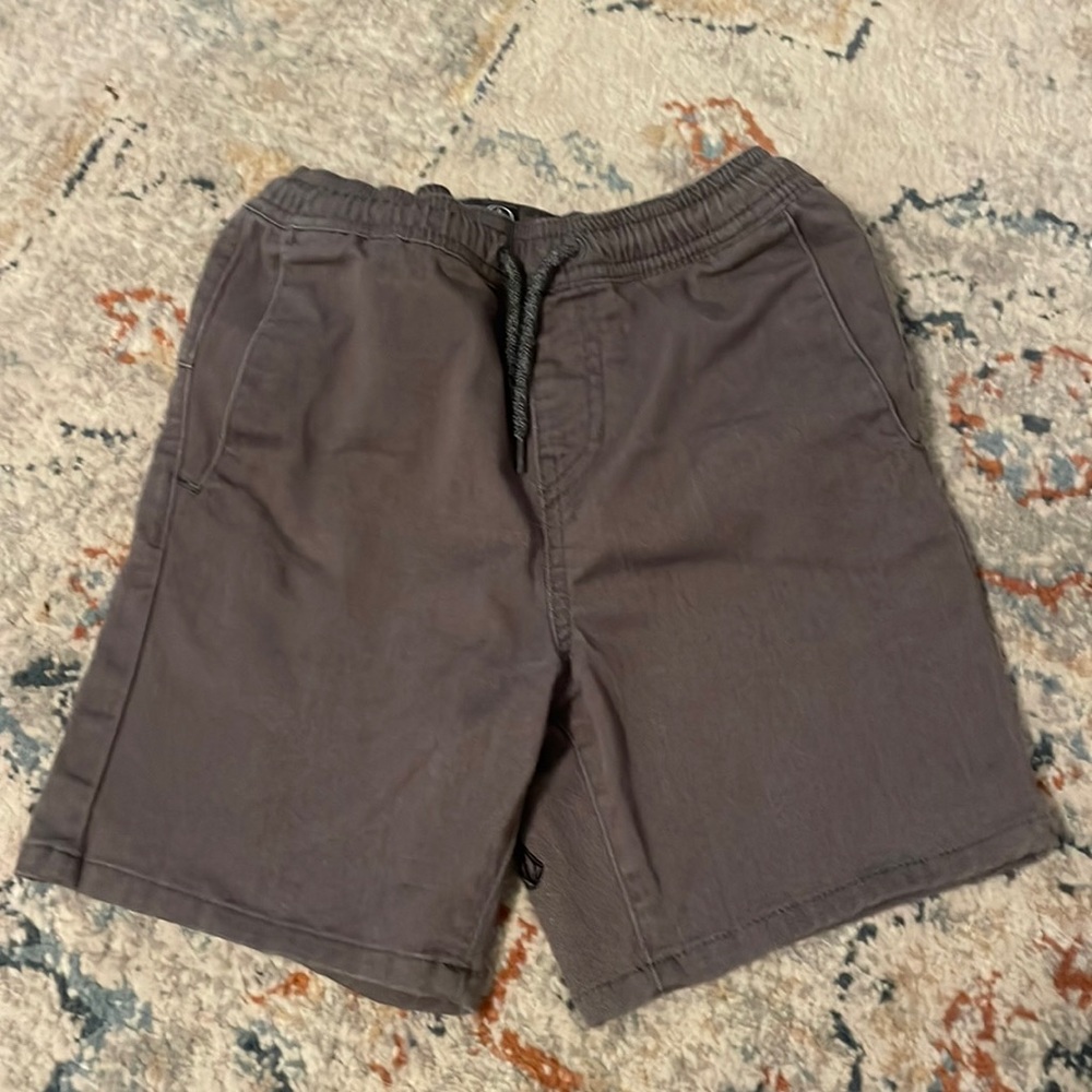 Volcom Shorts Size 6
